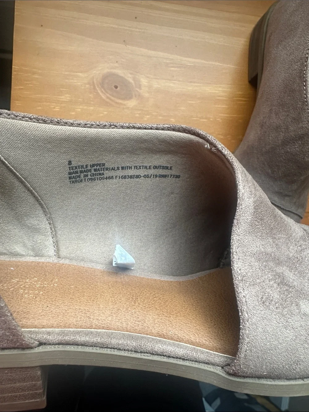 Universal Thread Taupe Pointed D'Orsay Flats